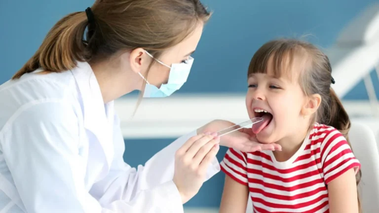 متى تسقط اسنان الاطفال