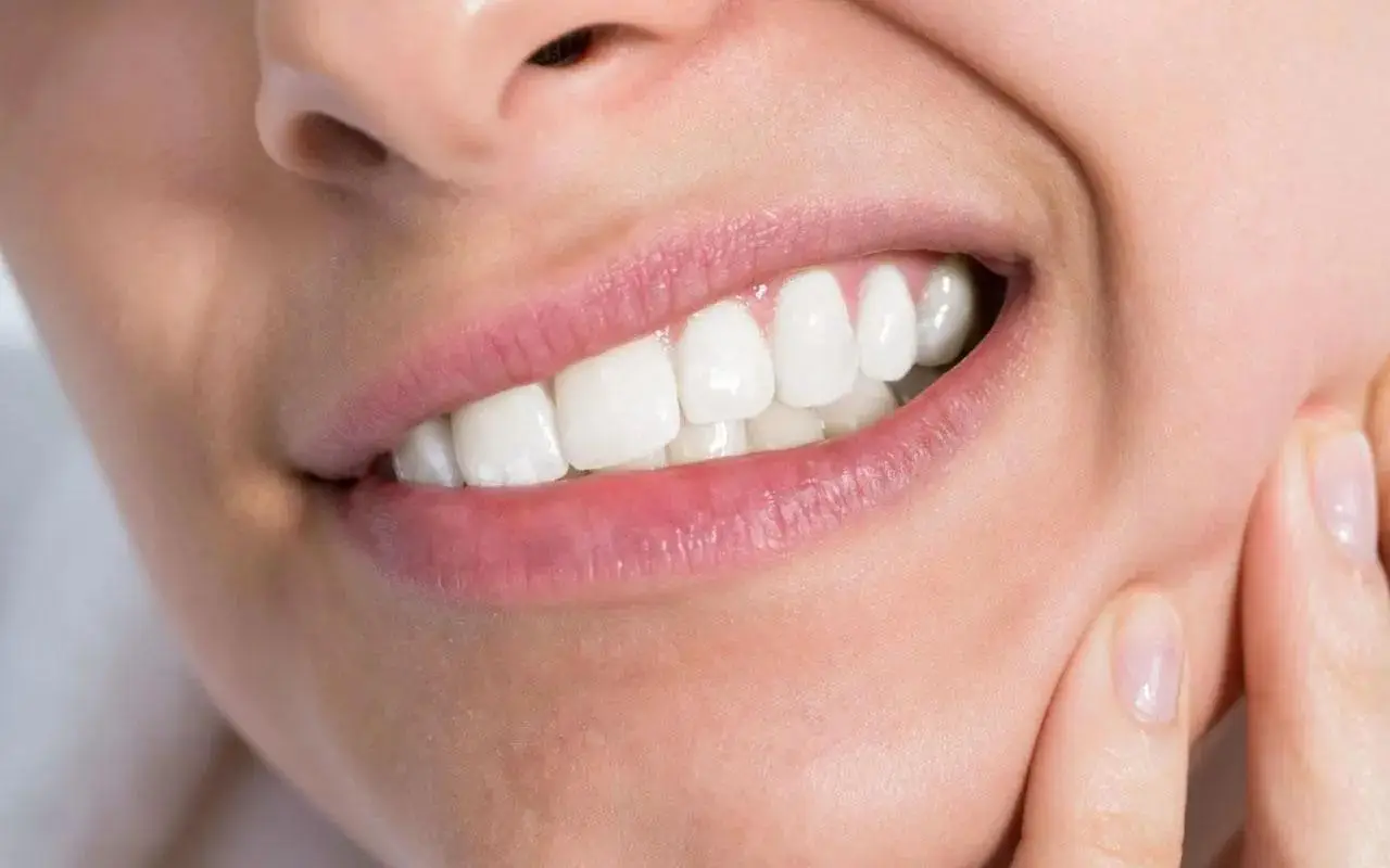 ايهما اسهل خلع ضرس العقل العلوي ام السفلي؟ ايهما اسهل خلع ضرس العقل العلوي ام السفلي؟