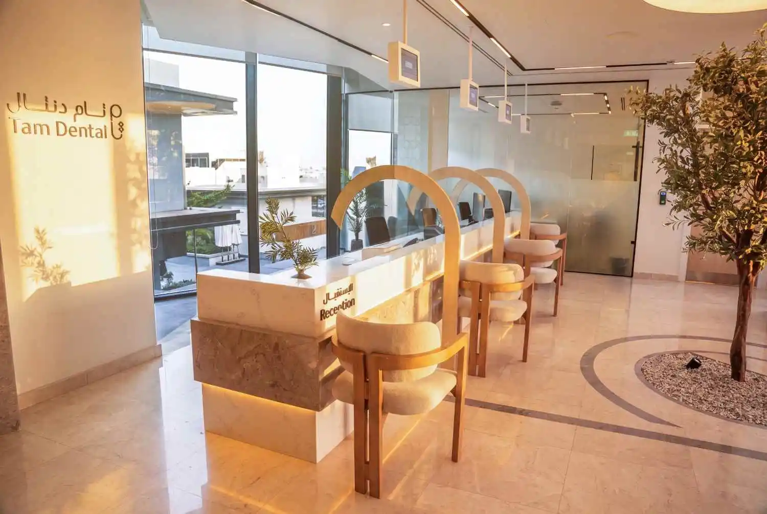 Tam Dental clinic reception and waiting area designed for international patients in Jeddah